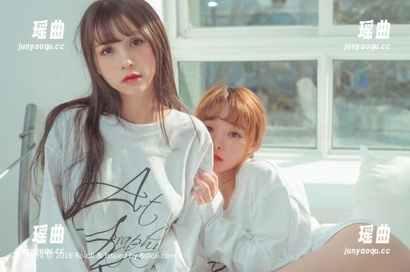 菠萝社-夏美酱 菠萝社 - 夏美酱:送你一份免费美图,圣诞不再孤单!