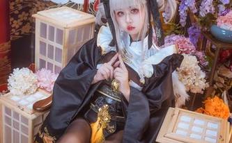高清直击！萌芽儿o0的巫女服cos，飞舞的裙摆在召唤我！
