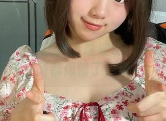 微密圈 – 兔女郎遇上葱油饼er：图包里的每一张都像铺了点饼干！