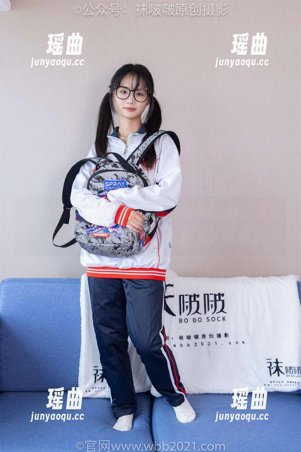 袜啵啵-雪糕 袜啵啵 - 光脚的‘雪糕’与她的脚趾合奏:花絮版图包合集,各种足尖互动!