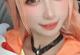 谁能抗拒贝儿酱Miki的棉袜图包呢？想和袜子交换个祝福