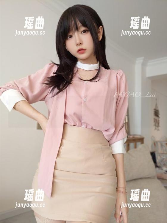 迷之呆梨 猫系列美图已经上线,但你看过迷之呆梨的自撮写真吗?不服来战!