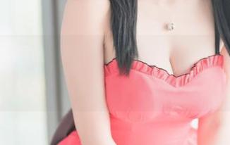 牛仔裤套图：如同电影情节，雯粥粥i在裤子里演绎自己的青春！